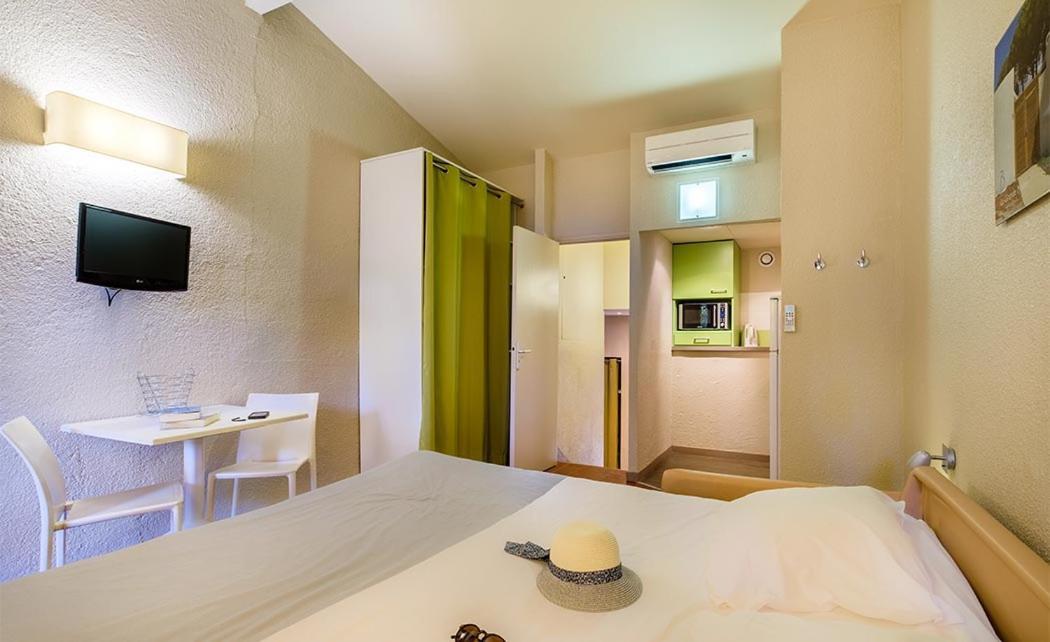 Belambra Clubs La Colle-Sur-Loup - Les Terrasses De Saint-Paul De Vence Hotell Rom bilde